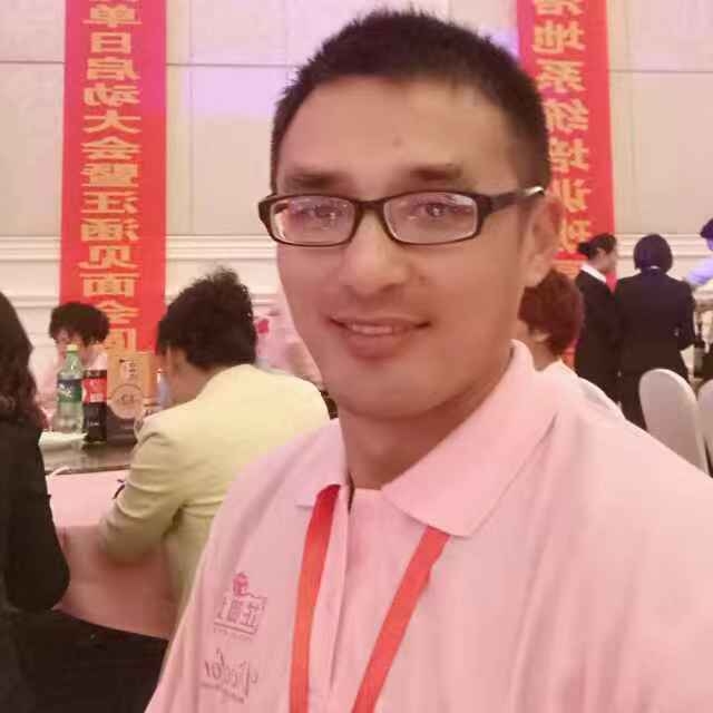 乖宝宝的第一张照片--四川残疾人相亲网