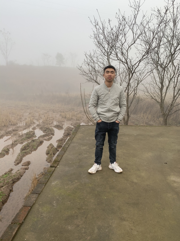 迷路的小猪的第一张照片--四川残疾人相亲网
