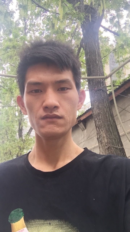 忘了他吧我搬砖养你的第一张照片--四川残疾人相亲网